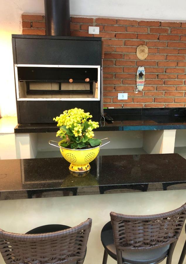 Otima Localizacao! Casa Tulipa, Praia De Pernambuco Guarujá Exteriör bild
