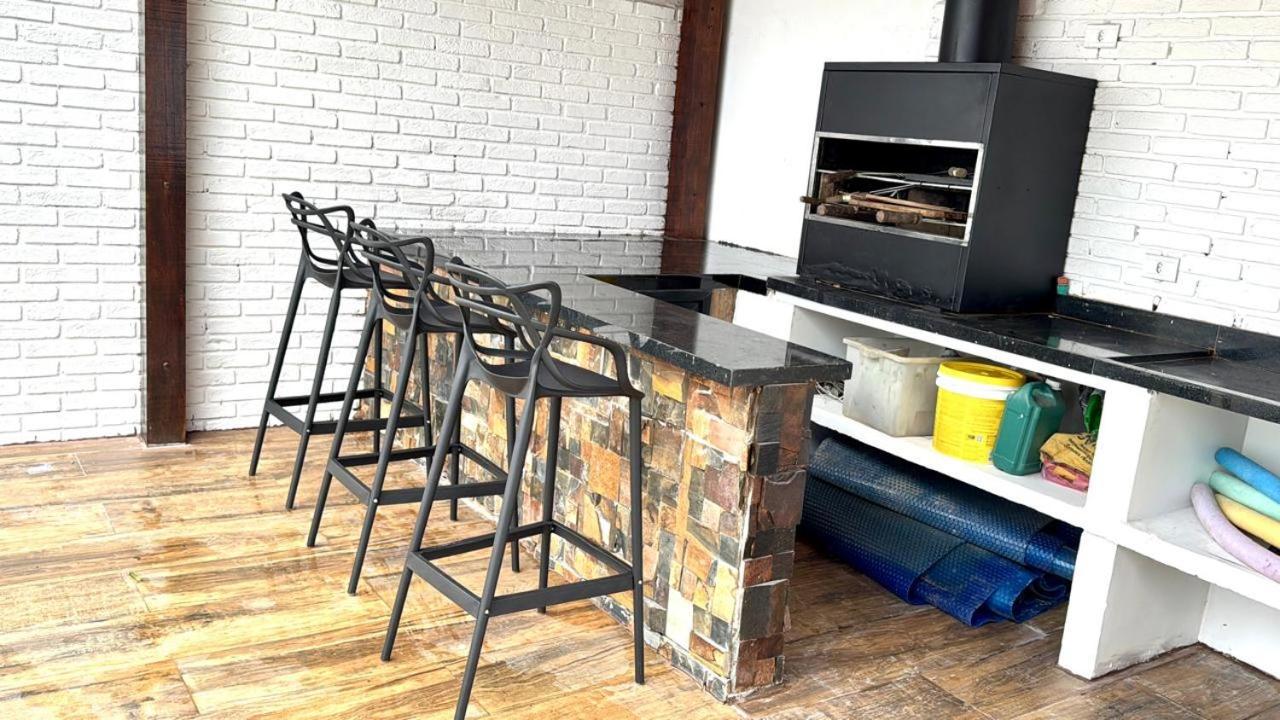 Otima Localizacao! Casa Tulipa, Praia De Pernambuco Guarujá Exteriör bild